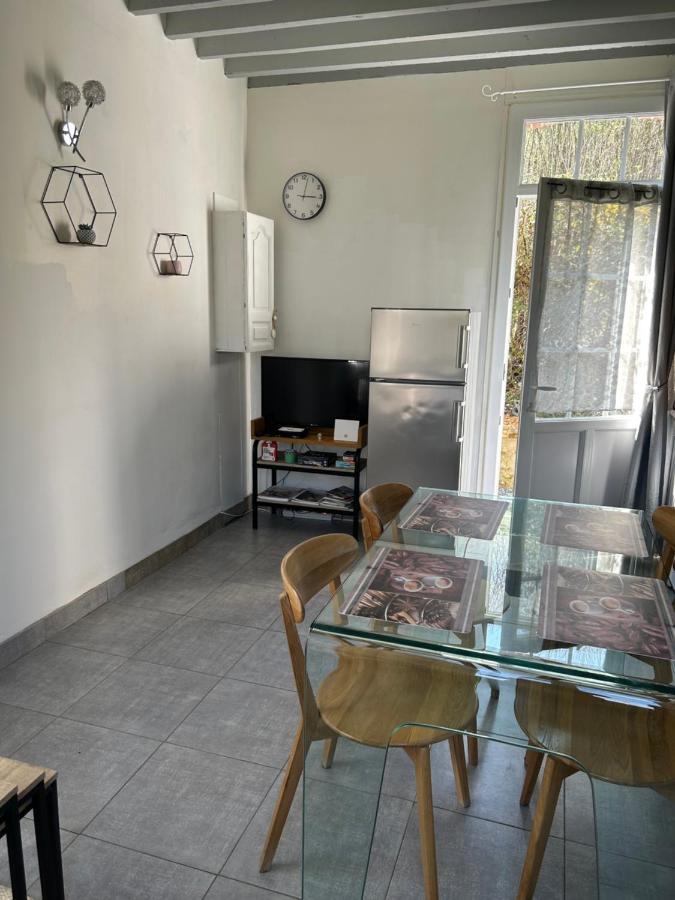 Gite D'Annerolles Asnieres  Екстер'єр фото